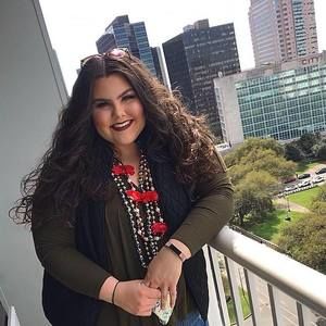 Meet your Posher, Catherine